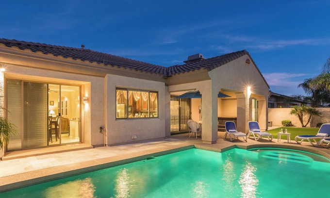 Litchfield Park Villa | SUNDANCE VILLA - Heated Pool, Jacuzzi, Billiard-1 mile to Wigwam golf club