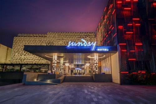 Sunset Road Hotel | Sunday Hotel Arshika Sunset Road
