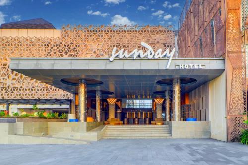 Sunset Road Hotel | Sunday Hotel Sunset Road Near Trans Studio Mall