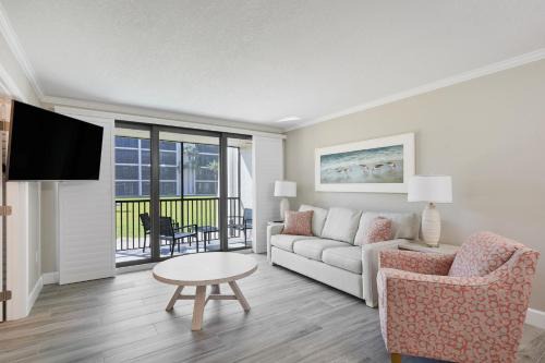 Sanibel House | Sundial F106 - Renovated Ground Floor Residence at Sundial Sanibel