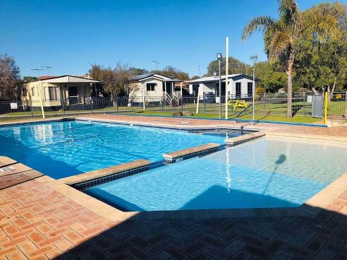Broadwater Ski Chalet | Sundowner Cabin