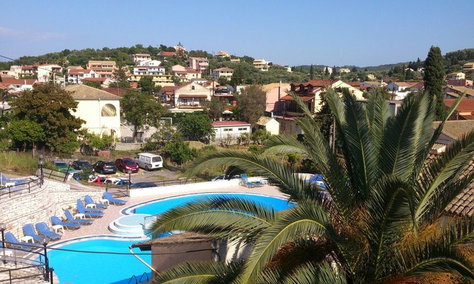 Kassiopi House | Sunflower Apartments & Studios