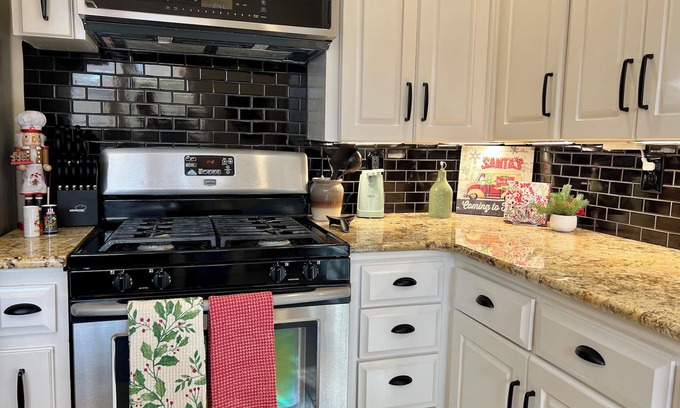 Cleveland House | Sunflower Cottage
