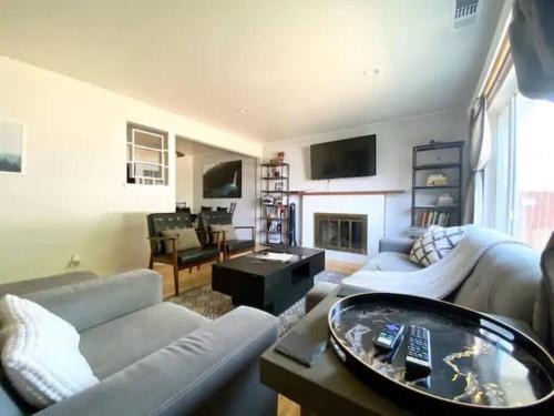 Southeastern Sacramento Apartment | SunHouse 1410sqft BBQ 3xTVs Pets W/D Backyard