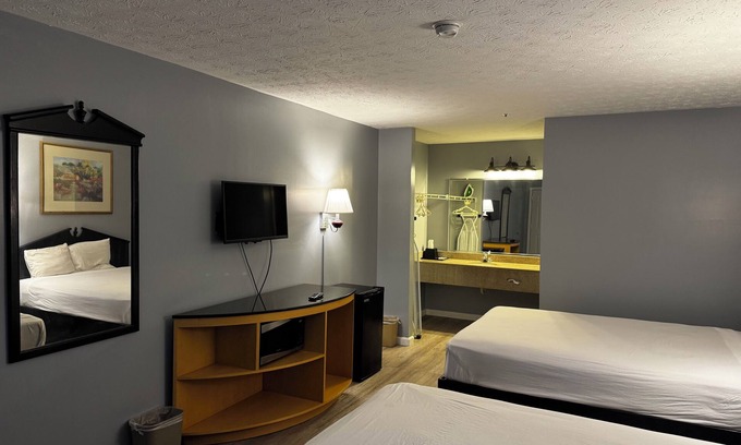 Union City Hotel | Suni's Place