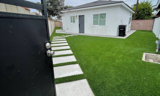 Northeast Anaheim House | Sunkist Oasis near Disneyland