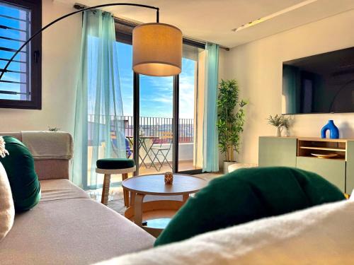 La Ville Haute Apartment | Sunny 3 bedrooms Apartment - balcony and workspace
