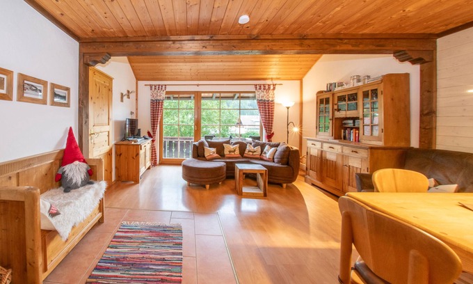 Missen Apartment | Sunny apartment on two levels up to 6 people