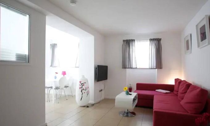 Rostock Apartment | Sunny apartment in the heart of Rostock