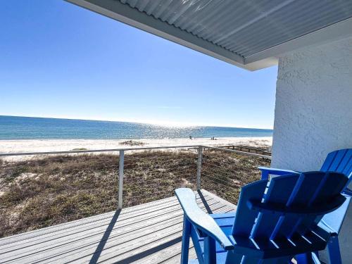 St. George Island House | Sunny Beach Beach Front POOL