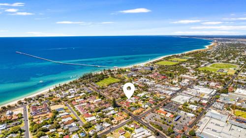 Busselton House | Sunny Busselton