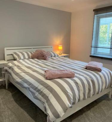 Lanner Apartment | Sunny Corner - lovely 2 bedroom appt