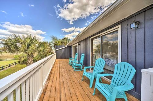 Edisto Island House | Sunny Edisto Island Duplex - Half Mile to Beach!