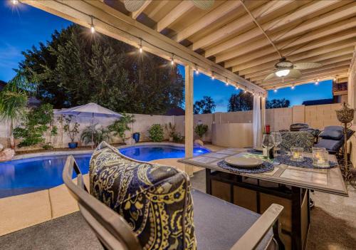 Deer Valley House | Sunny Free Heated Pool & Lush Backyard Home