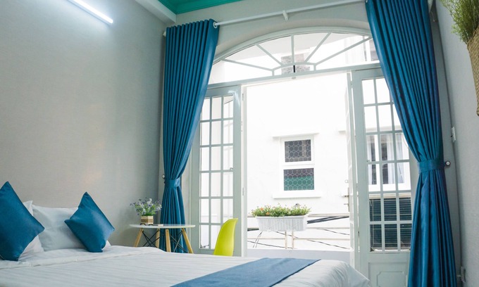 Phuong 8 House | Sunny House