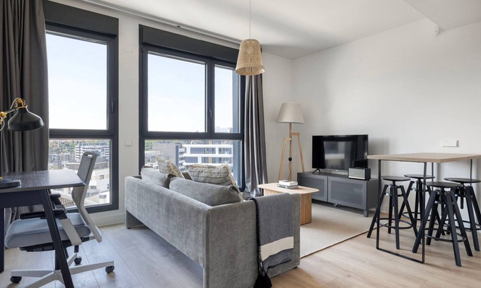 Imperial Apartment | Sunny Imperial 2BR w/Pool, Gym, Sauna & Rooftop, by Blueground