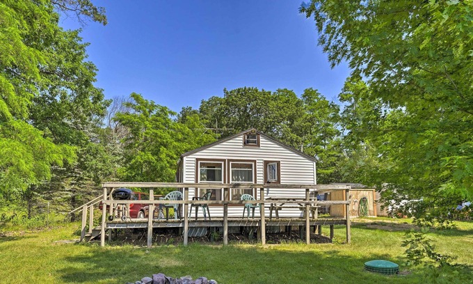 Montello Apartment | Sunny Lakefront Retreat: Boat, Fish & Hike!