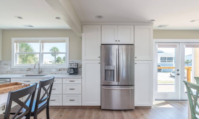 Beachwalk House | Sunny, oceanview home with easy beach access