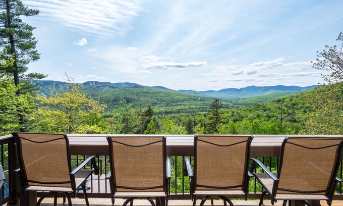 Sunday River Area Ski Chalet | Sunny View Chalet- Minutes to Sunday River- Awesome Mountain Views!