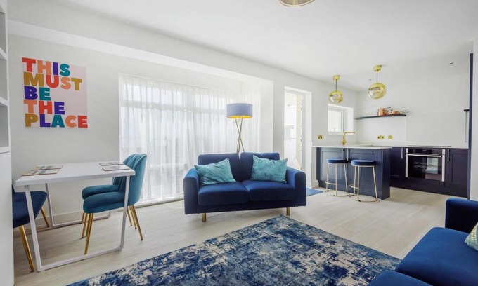 East Wittering House | Sunny View