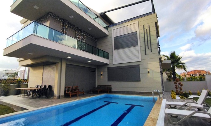 Antalya City Centre Villa | Sunny Villa Belek