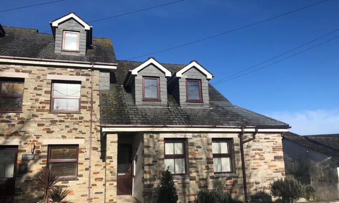 Crantock House | Sunnyside Cottage