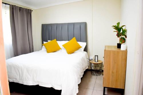 Grahamstown House | Sunnyside Haven