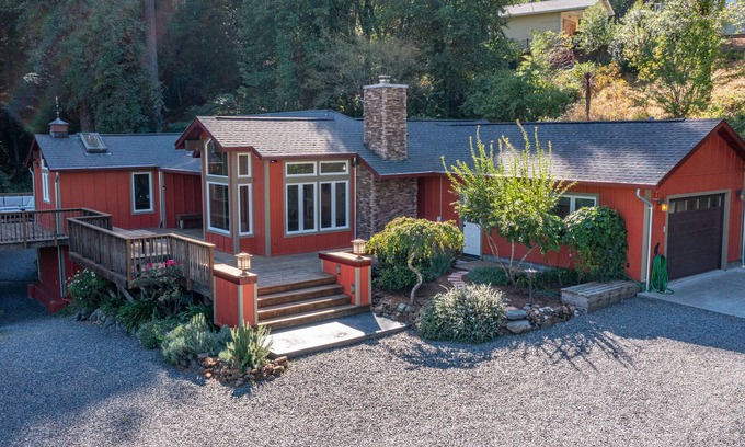Hacienda House | Sunnyside Tranquility - Hot Tub, Fireplace, Views