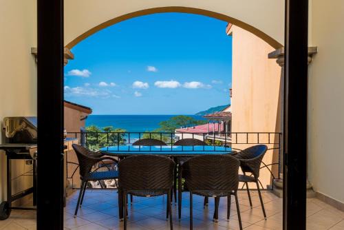Tamarindo Apartment | Sunrise 20- 3 Bedroom Ocean View Penthouse Condo