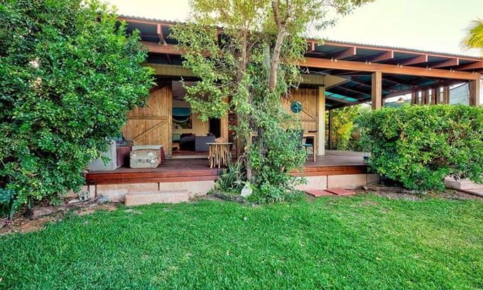 Exmouth House | Sunrise Cottage - Unique and eclectic cottage perfect for a couples retreat