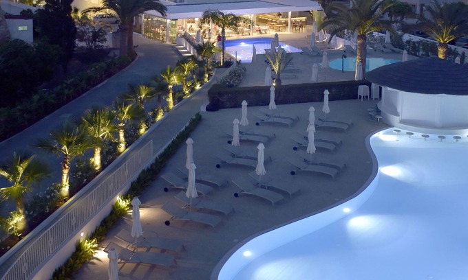 Protaras Hotel | Sunrise Gardens Aparthotel