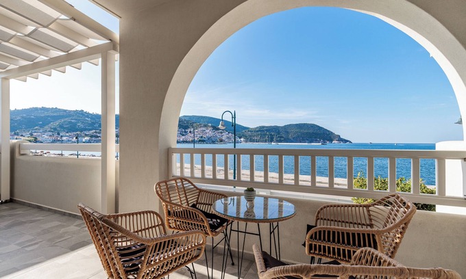 Skopelos Apartment | Sunrise Village