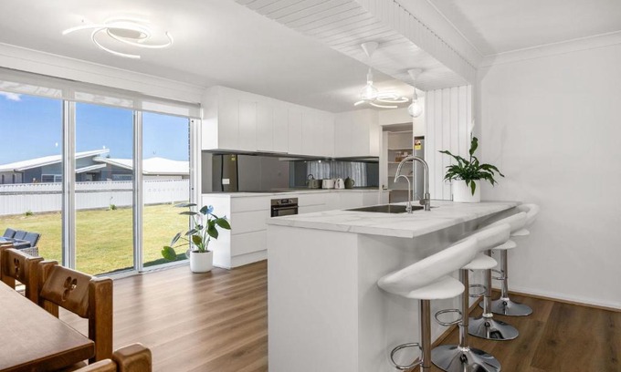 Ulladulla House | SunSea on Ulladulla Harbour