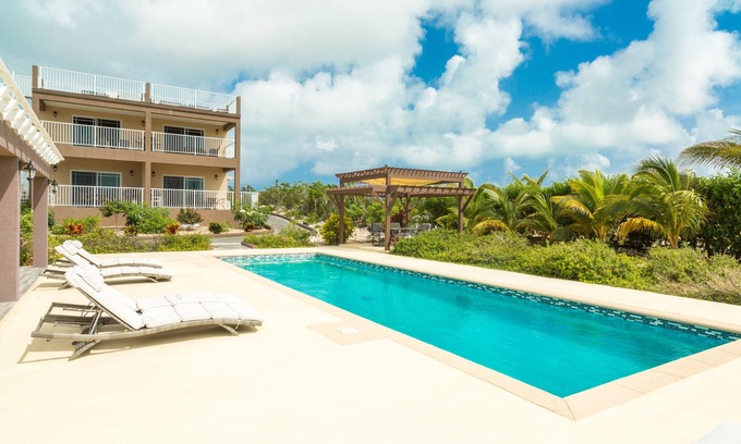 Long Bay Apartment | SunSeaSand - Seaside Studio Unit A - Long Bay Hills