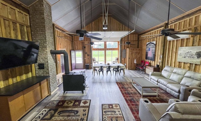 Coalmont House | Sunset Acres - Bring Your Horses