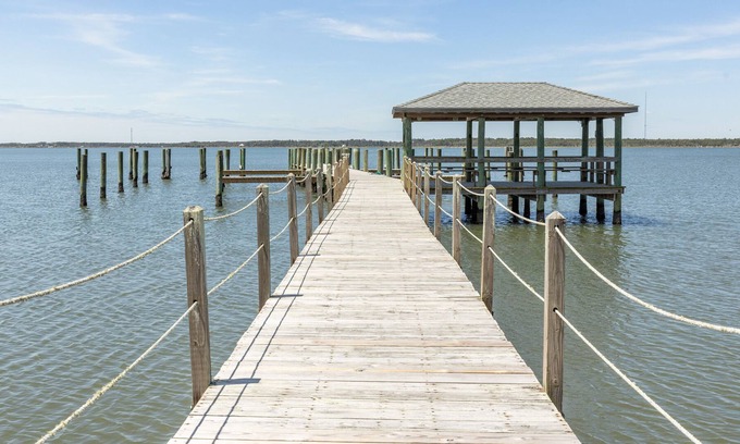 Sealevel Condo | Sunset Bay - Enjoy expansive water views from your private Lanai!