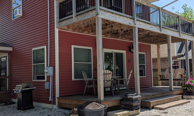 Ashtabula House | 🌅 Sunset BEAUTY Cottage on Lake Erie - Newer Build