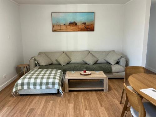 Sunset Beach Apartment | Sunset Break Apartments - 1 x 2 Bedroom Upstairs and 1 x 2 Bedroom Downstairs