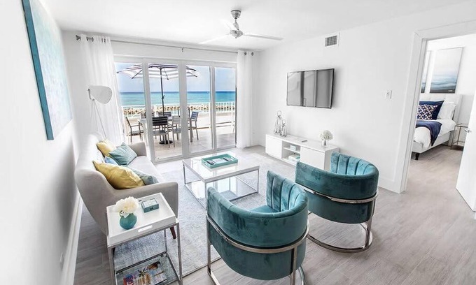 Seven Mile Beach Apartment | Sunset Cove # 231