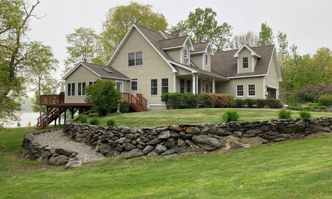 Saint George House | Sunset Cove in Saint George Maine