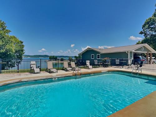 Dandridge House | Sunset Cove