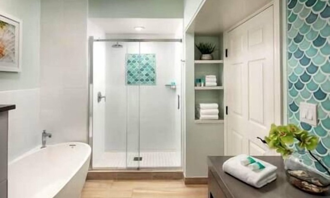 Truman Annex Resort | Sunset Harbor Resort & Spa, In Town, Marina, Hot Tub.