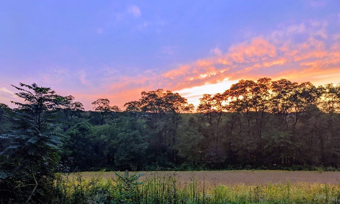 Gambier RV Rental | Sunset Hill Glamoing Next to the Kokosing, Kenyon College and Amish Country