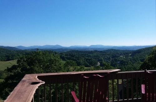 Boone House | Sunset Lodge