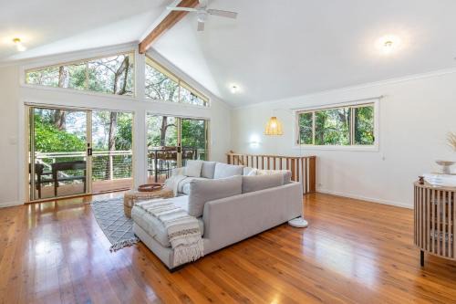 Smiths Lake House | Sunset Palms