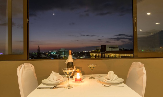 Sunset Road Hotel | Sunset Point Hotel Seminyak
