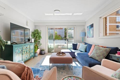 Coogee Apartment | Sunset Swirl - A Pastel Dream by the Beach