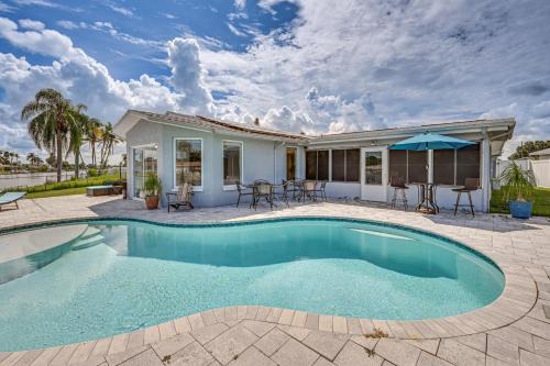 Tahitian Homes House | Sunset Views and Hot Tub Lakefront Holiday Retreat!