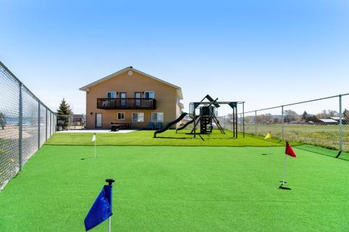 Garden City House | Sunset Vista