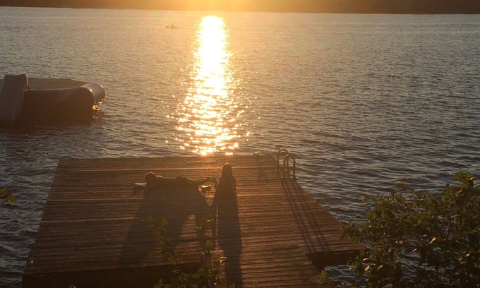 Harrison House | Sunsets, Waterfront, Sleeps 9,